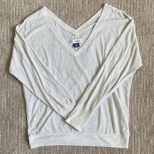 American Eagle Outfitters Ivory and Silver V Neck Long Sleeve Top